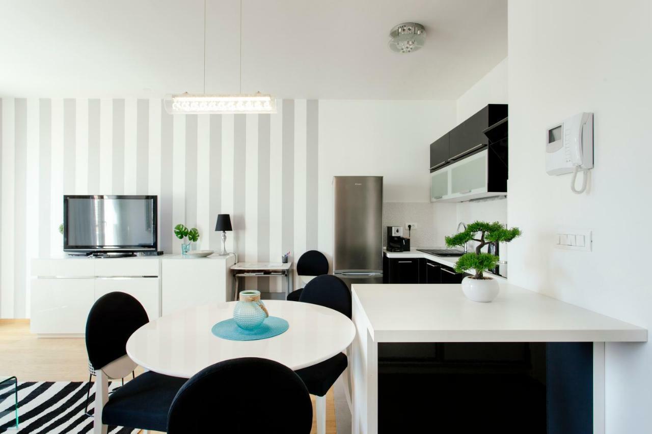 New Luxury Apartment Nives On Seaside Spalato Esterno foto